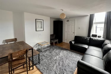 6 bed house, Newlands Road, South Gosfoth, Newcastle, NE23NT - Image 1